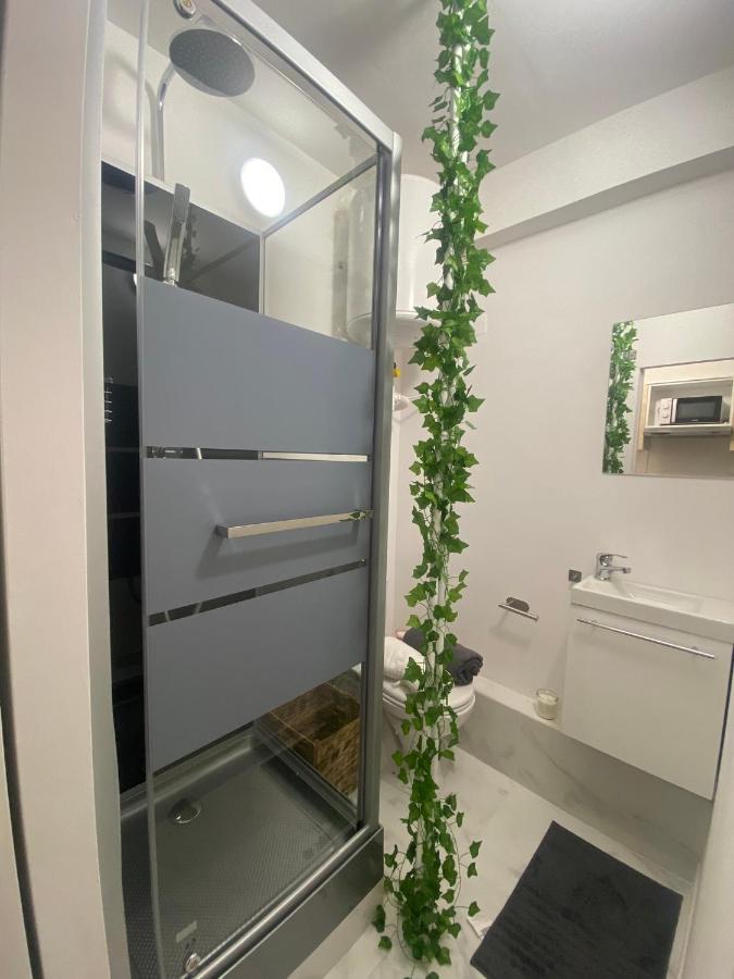 Studio Moderne & Fonctionnel Marseille Luaran gambar
